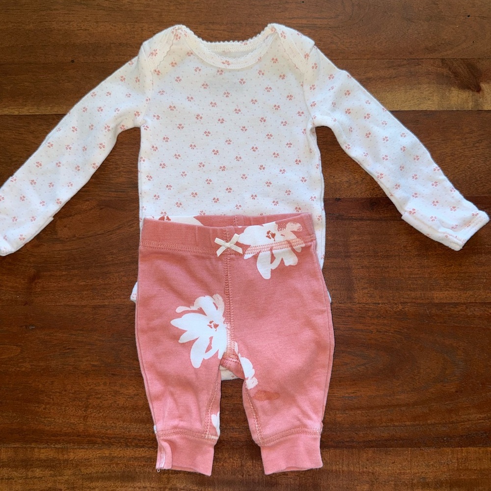 Carter's Pink and White Floral Kids Matching‎ Set